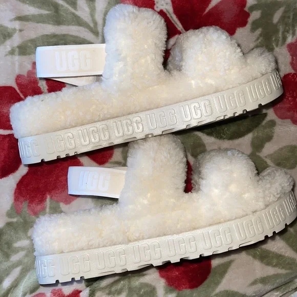 UGG platform Oh Fluffitas size 10 white fuzzy slipper - Picture 5 of 7